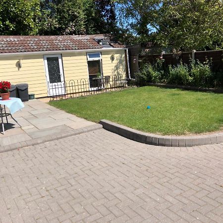 Ferienwohnung Cosy 1 Bed Garden Annexe Colchester Exterior foto